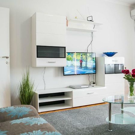 שיבניק Apartment Kata מראה חיצוני תמונה