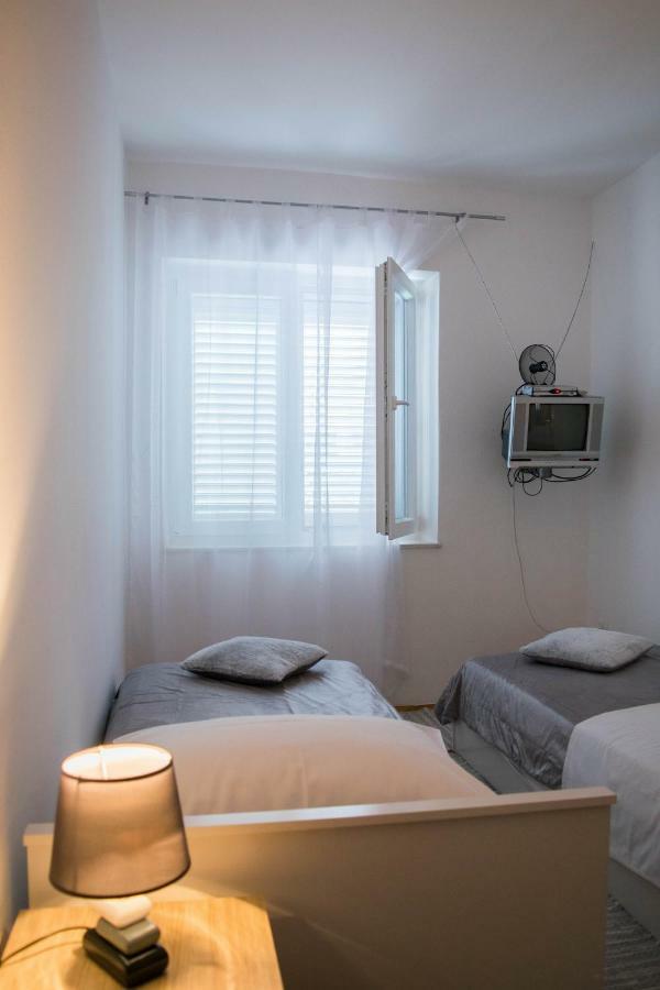 שיבניק Apartment Kata מראה חיצוני תמונה